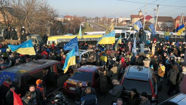 Автомайдан: активісти їдуть до Межигір'я